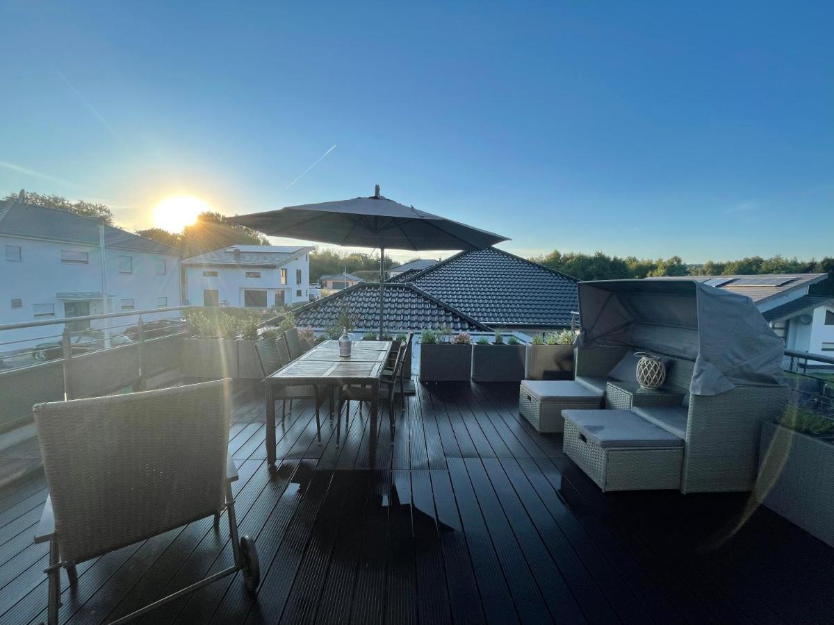 #Neu L Seeblick L Netflix L Boxspring L Nespresso L E-Tuer L Terrasse L 82M2 Ulmen Экстерьер фото