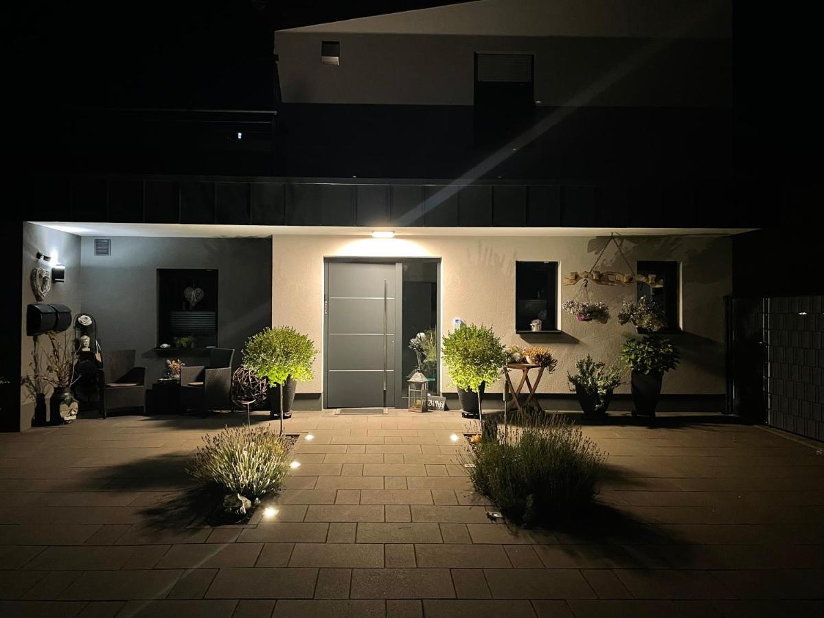 #Neu L Seeblick L Netflix L Boxspring L Nespresso L E-Tuer L Terrasse L 82M2 Ulmen Экстерьер фото