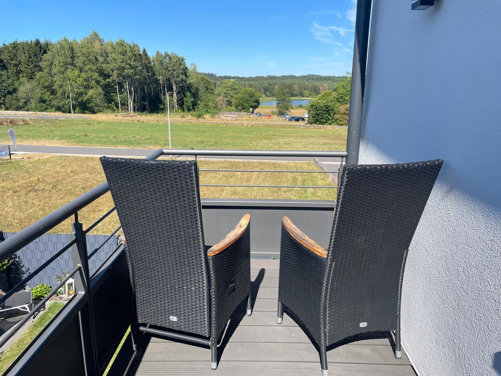 #Neu L Seeblick L Netflix L Boxspring L Nespresso L E-Tuer L Terrasse L 82M2 Ulmen Экстерьер фото